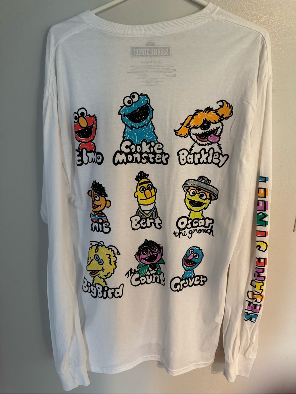 Sesame Street White Long Sleeve Tee Sz large NWOT